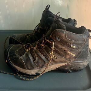 Keen Men's Dark Brown Mid-Boots-9D